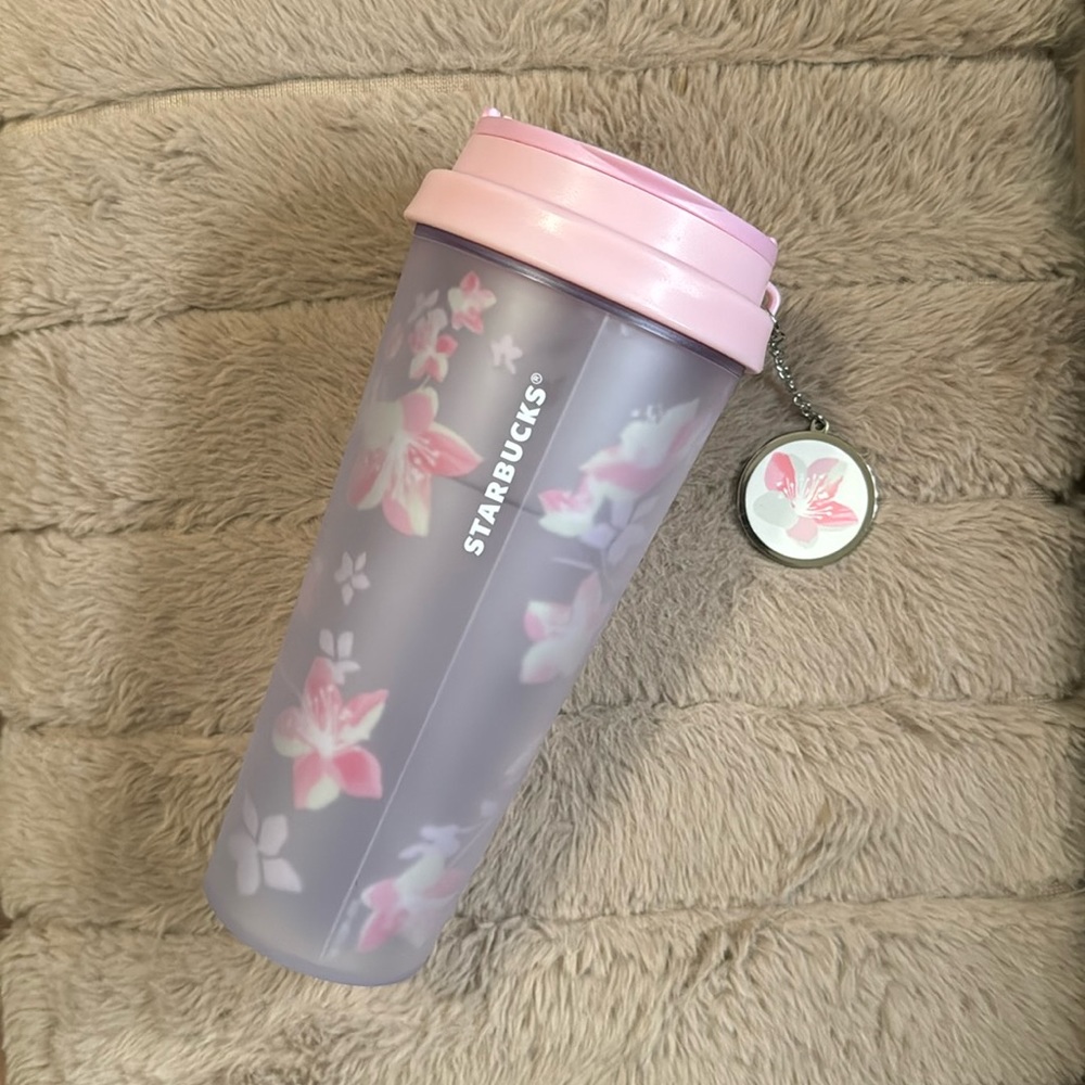 Starbuck Cherry Blossom Tumbler Hot Cup 2024 ver